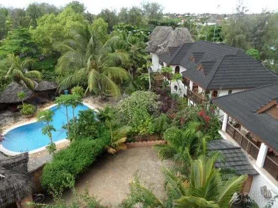 Langi Langi Beach Bungalows 3*
