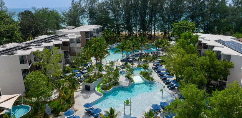 Le Meridien Phuket Mai Khao Beach Resort 5*