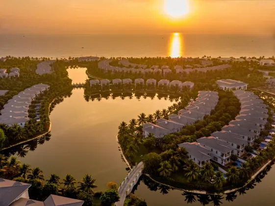 Melia Vinpearl Cam Ranh